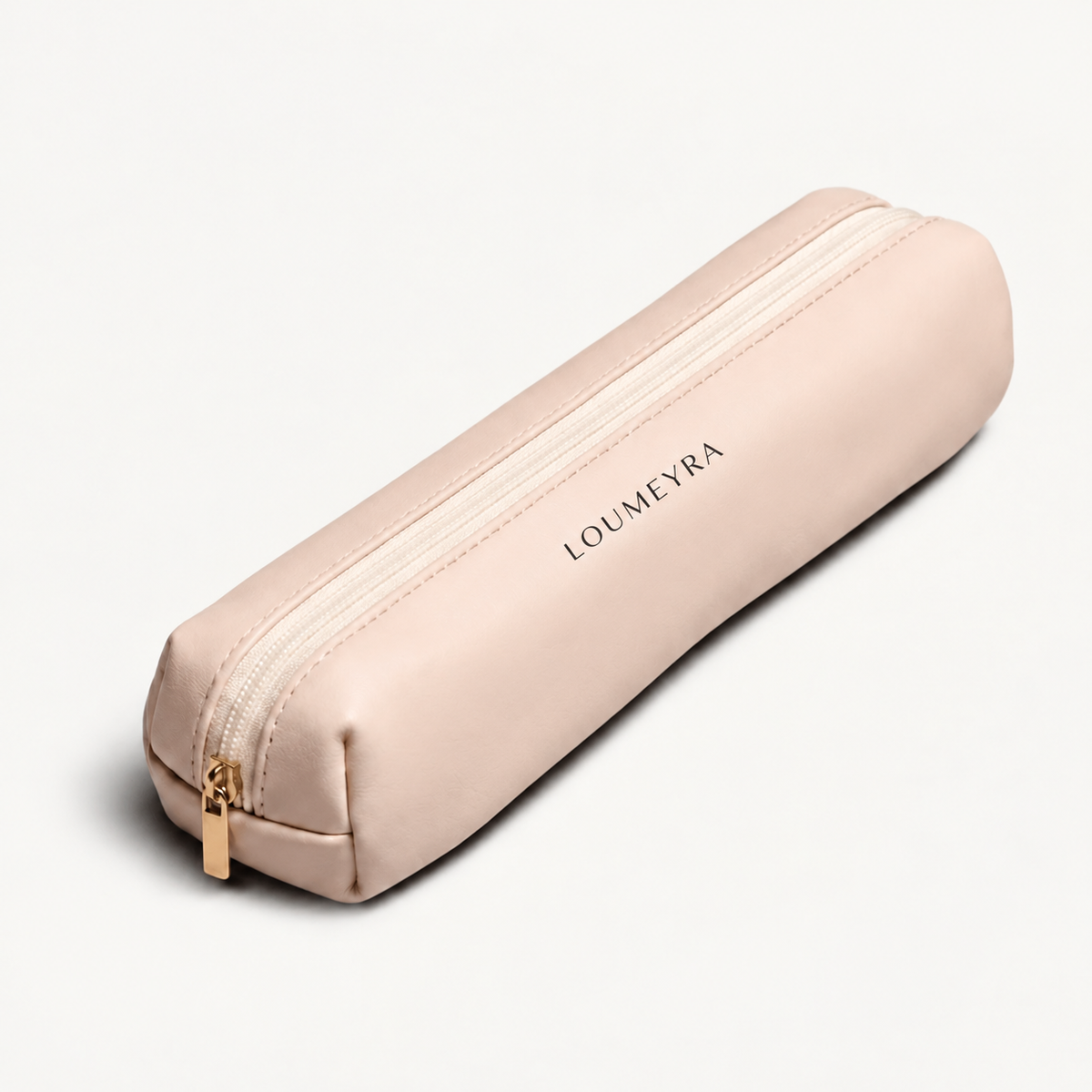 Loumeyra leather travel pouch